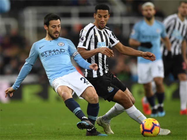 Man City thua sốc: De Bruyne & dàn SAO hàng hiệu tan nát vì bộ đôi dự bị