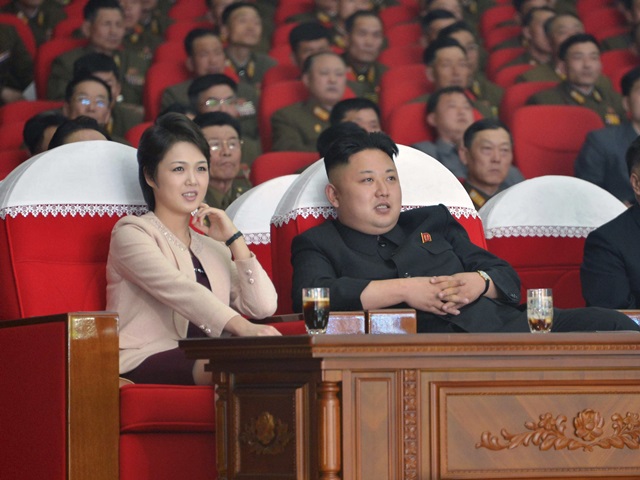 Ông Kim Jong-un sản xuất dòng quần áo có thể…ăn được Ông Kim Jong-un sản xuất dòng quần áo có thể…ăn được
