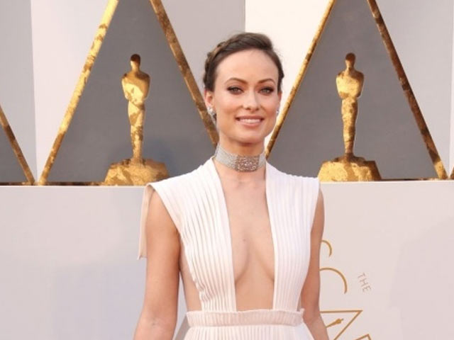 Những bộ váy sexy đẳng cấp nhất lịch sử thảm đỏ Oscar