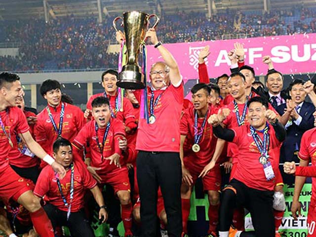 Huấn luyện viên Pak Hang Seo bật mí bí quyết giúp Đội tuyển bóng đá Việt Nam có thể lực tốt