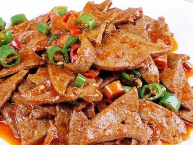 Gan lợn xào bị đắng và có mùi, thêm ngay bước này đảm bảo ngon tuyệt vời