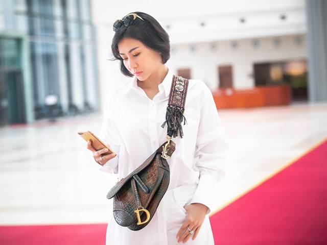 Thu Minh gây choáng khi sở hữu chiếc túi cả thế giới chỉ có 3 cái