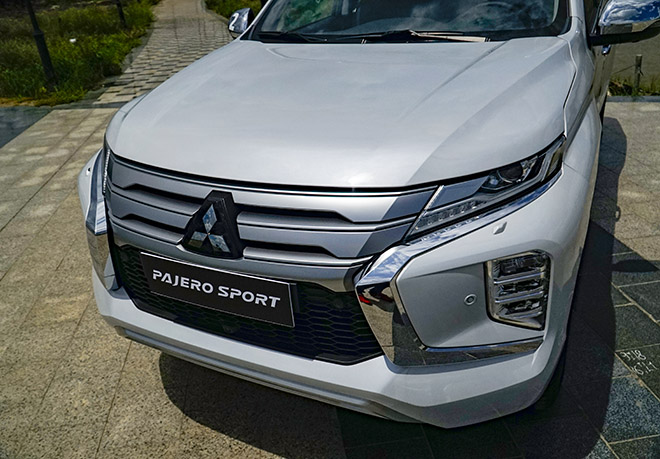 Trải nghiệm xe Mitsubishi Pajero Sport 2020, xứng danh hai chữ Full-Option - 7