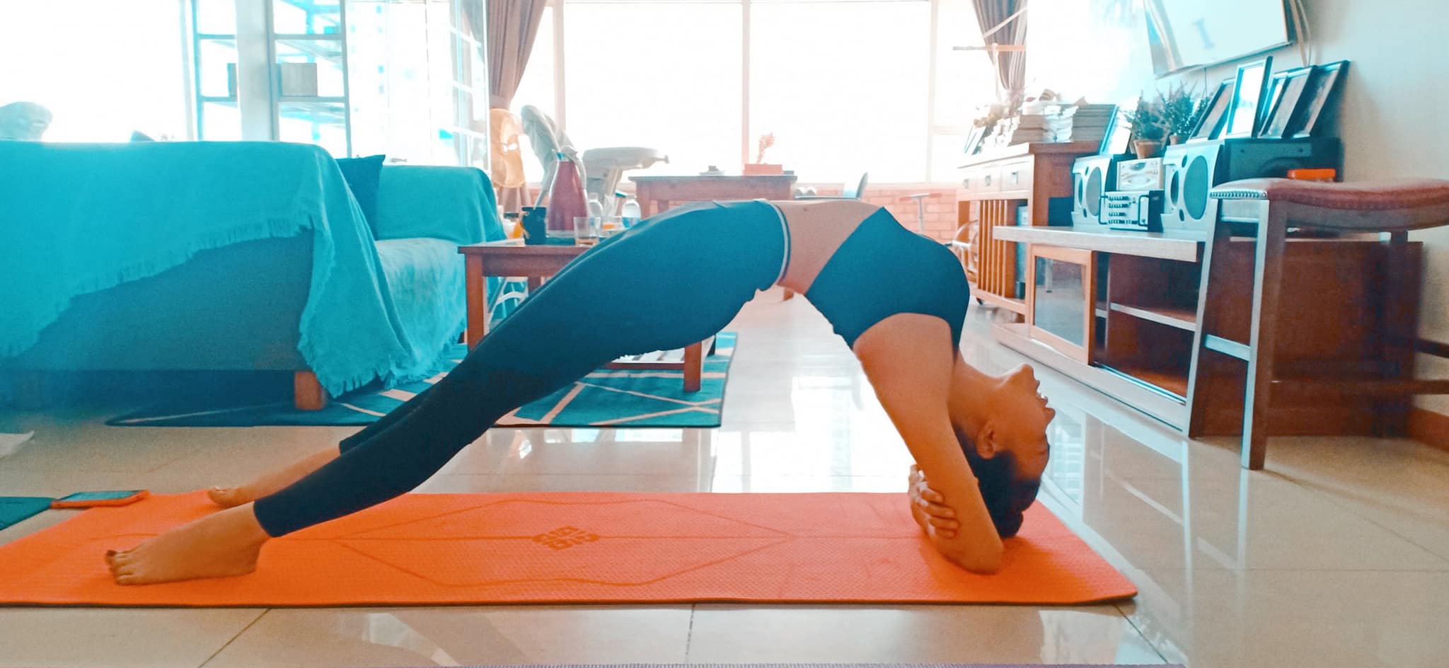 Mẹ đơn thân sở hữu chục nghìn mét đất: Trẻ đẹp nhờ môn Bikram yoga - 3