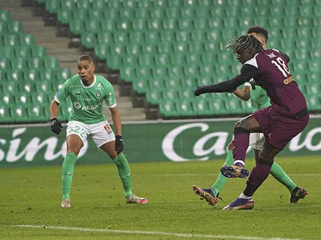Video Saint-Etienne - PSG: Tướng mới ra mắt, xà ngang cứu nguy Video Saint-Etienne - PSG: Tướng mới ra mắt, xà ngang cứu nguy