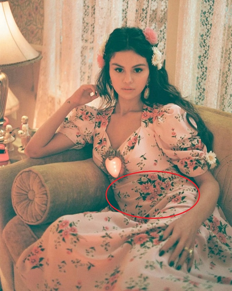 Selena Gomez tự tin khoe body &#34;thùng phuy&#34; dù mập vẫn là nàng béo xinh nhất - 1