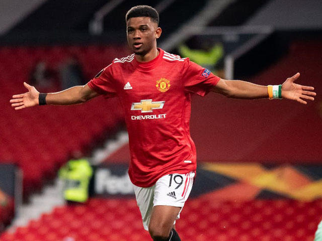 Tân binh trăm tỷ đồng Diallo gây ấn tượng tại MU, được thưởng nóng từ quê nhà Tân binh trăm tỷ đồng Diallo gây ấn tượng tại MU, được thưởng nóng từ quê nhà