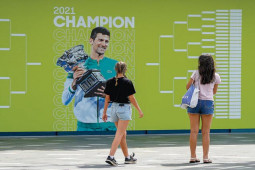 Nóng nhất thể thao tối 15/1: Sao Úc muốn dư luận ngừng nói về Djokovic