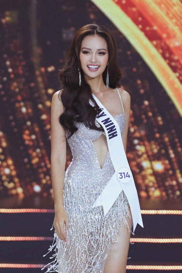 Hoa hậu Ngọc Châu: 'Gương mặt tôi lạ do tăng cân' - 2