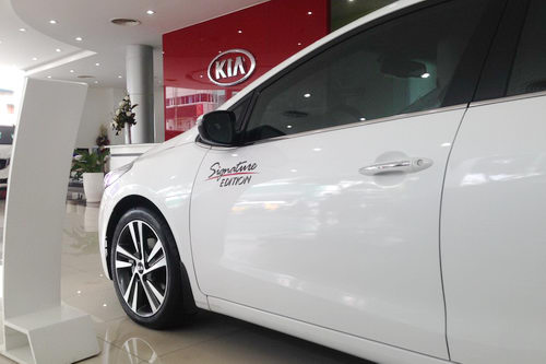 Kia Cerato tại Việt Nam thêm bản Signature Edition - 4