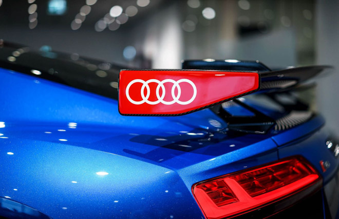 Audi R8 V10