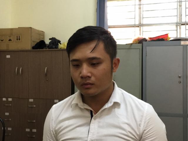 Vuốt má nữ tiếp viên quán cà phê, thanh niên nhận cái kết “đắng” Vuốt má nữ tiếp viên quán cà phê, thanh niên nhận cái kết “đắng”