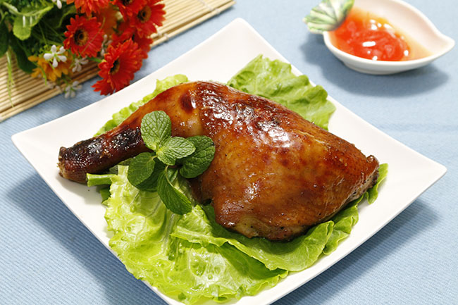 G&agrave; quay giấy bạc thơm lừng, da gi&ograve;n thịt ngọt m&agrave; lại đơn giản v&ocirc; c&ugrave;ng - 6