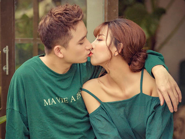 Phan Mạnh Quỳnh quá yêu và chiều chuộng bạn gái hot girl Phan Mạnh Quỳnh quá yêu và chiều chuộng bạn gái hot girl