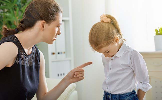 12 câu nói cha mẹ tuyệt đối không sử dụng khi mắng con - 4