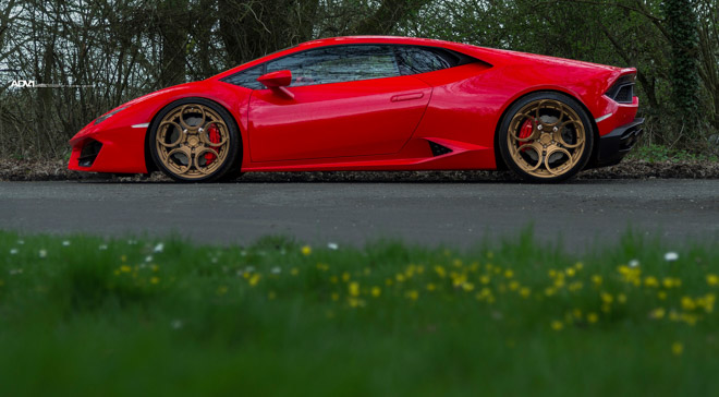 Lamborghini Huracan nổi bật với lớp sơn Rosso Mars và bộ mâm hàng hiệu ADV.1 - 2