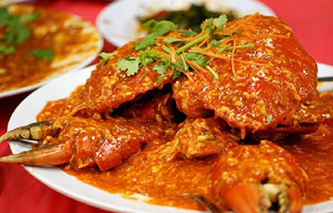 Kdam Chaa – Là món cua cay, với cách nấu truyền thống cùng với hạt tiêu xanh, hành lá và nước sốt đậm dà.
