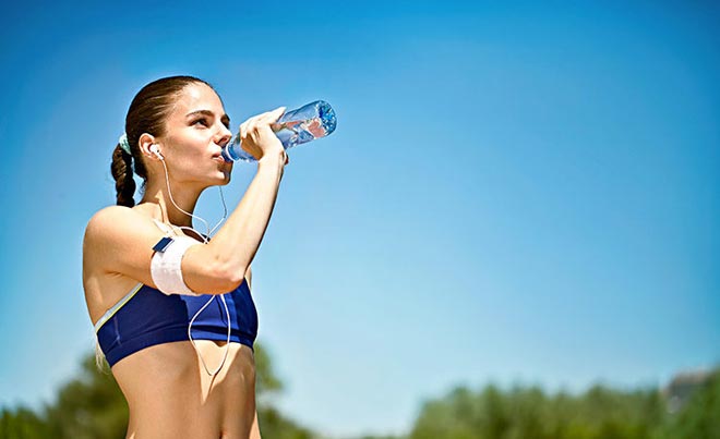 Những lợi ích khi uống nước đúng cách để tốt cho sức khỏe - 1