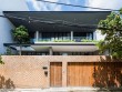 Biệt thự tràn nắng ở Sài Gòn bừng sáng trên tạp chí kiến trúc ngoại Biệt thự tràn nắng ở Sài Gòn bừng sáng trên tạp chí kiến trúc ngoại