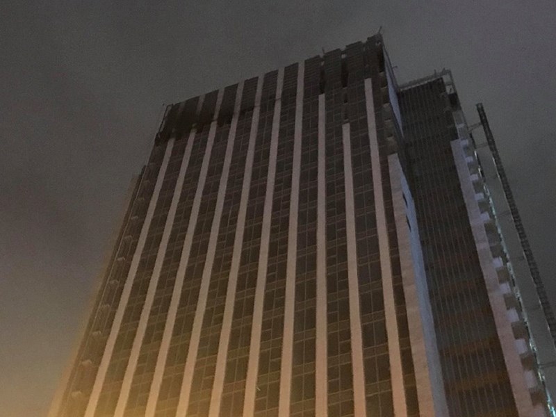 Cháy tầng 25 tòa nhà MB Grand Tower trên đường Lê Văn Lương - 3