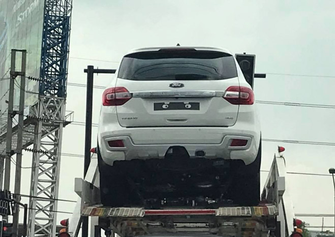 Ford Everest 2018 xuất hiện, sắp về Việt Nam - 6