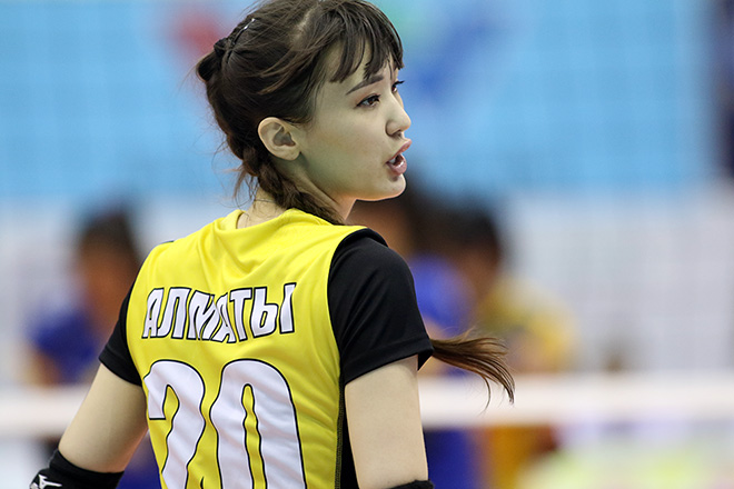 Cận cảnh nhan sắc nữ thần bóng chuyền đẹp nhất thế giới đang ở Việt Nam - 4