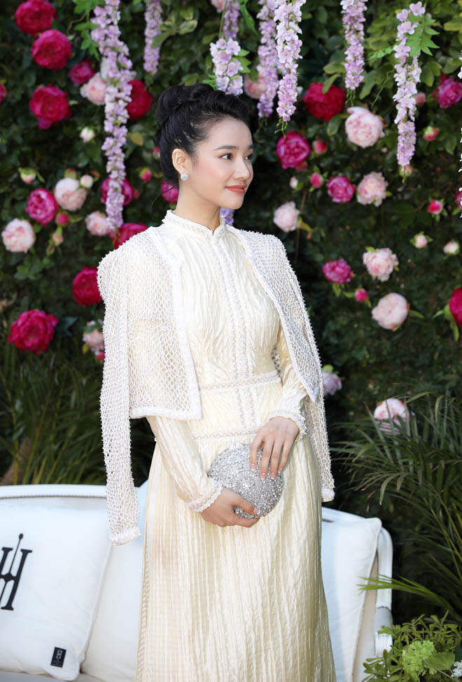 Sau Cannes, phim ngắn của Nhã Phương lại được đề cử ở LHP Châu Âu - 2
