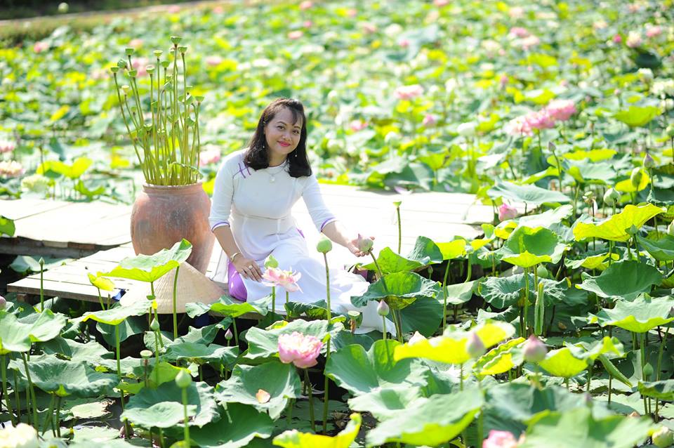 &#39;Phát cuồng&#39; với cánh đồng hoa đẹp như cõi mơ ở Tiền Giang - 7