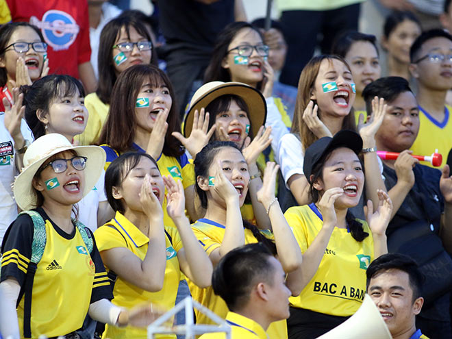 Có Văn Đức U23, CLB Quảng Nam vẫn &#34;trách&#34; chân dài bóng chuyền - 6