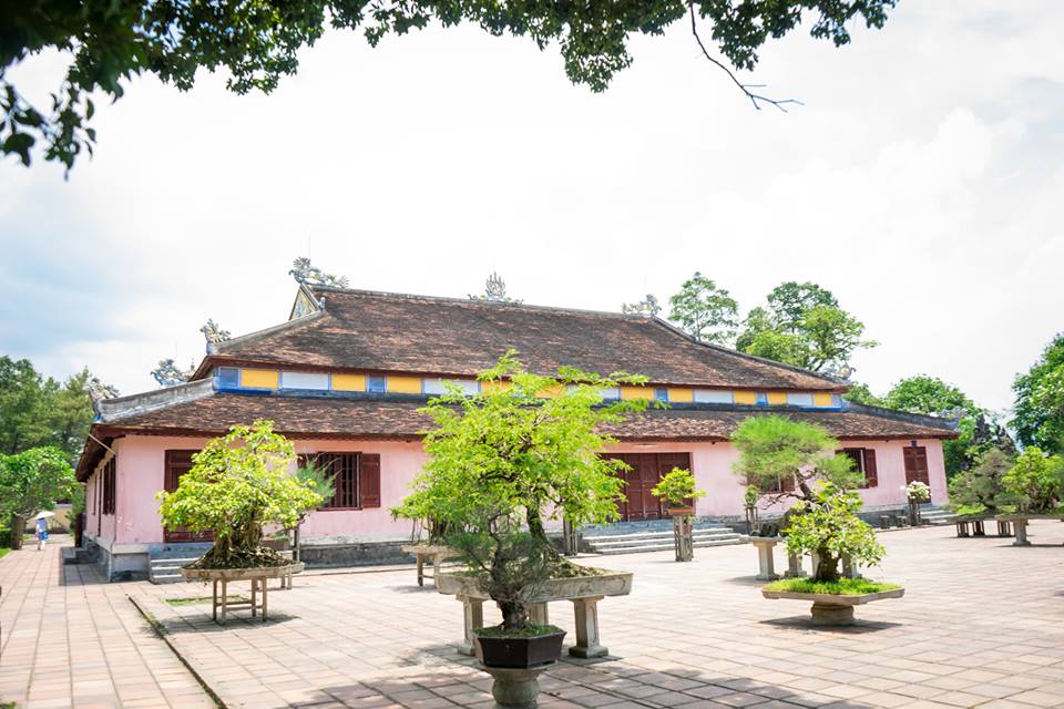 Khám phá ngôi chùa cổ đẹp nhất xứ Huế - 2