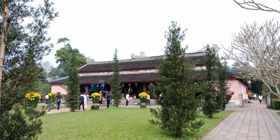 Khám phá ngôi chùa cổ đẹp nhất xứ Huế - 4