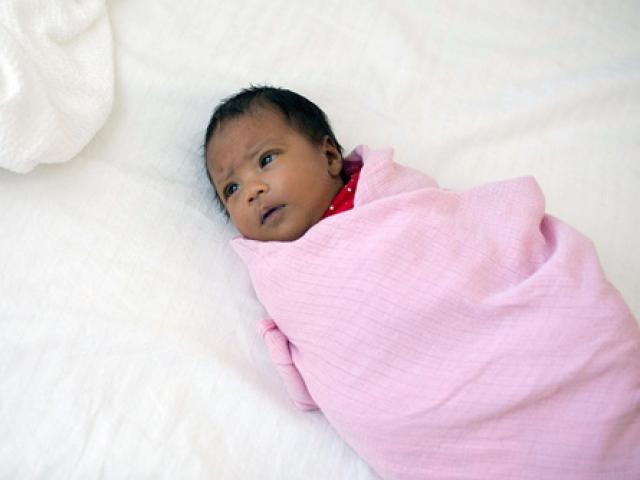 Ghép tủy cho thai nhi qua 1...cây kim