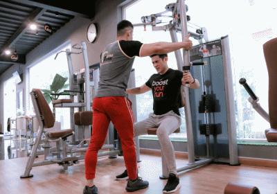 Má»t thÃ¡ng &#34;Än ngá»§&#34; trong phÃ²ng gym Äá» cÃ³ thÃ¢n hÃ¬nh nam vÆ°Æ¡ng nhÆ° Minh Trung - 11