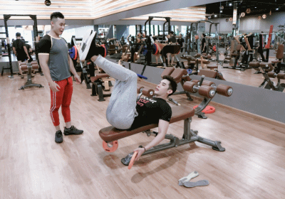 Má»t thÃ¡ng &#34;Än ngá»§&#34; trong phÃ²ng gym Äá» cÃ³ thÃ¢n hÃ¬nh nam vÆ°Æ¡ng nhÆ° Minh Trung - 17