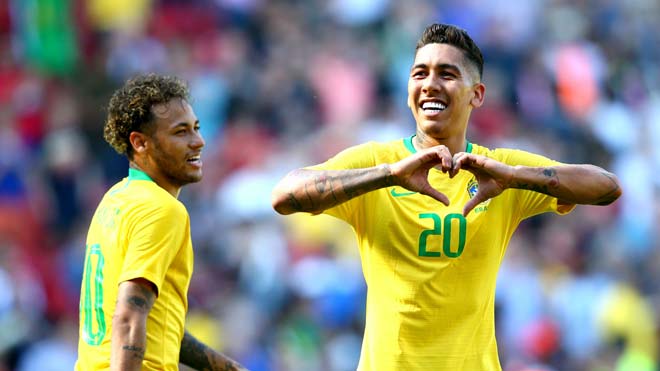 Firmino, một trong những tiền đạo hàng đầu Premier League, sẽ đá dự bị cho chiều sâu lực lượng của Brazil