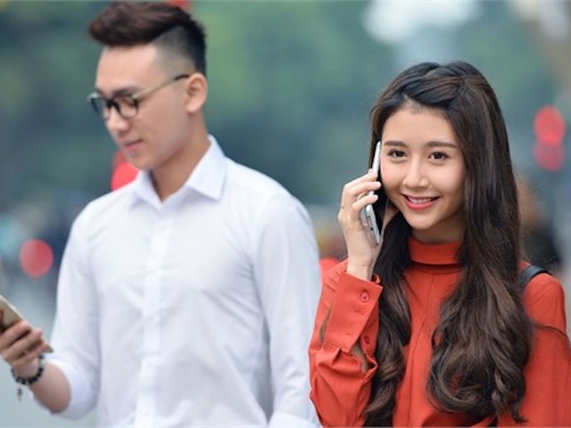 Nguy cơ “biến tướng” trong cuộc đua chuyển mạng giữ nguyên số Nguy cơ “biến tướng” trong cuộc đua chuyển mạng giữ nguyên số