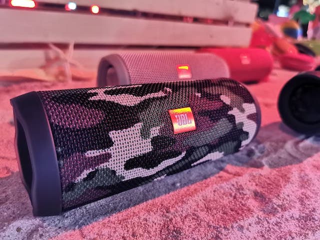 Harman chính thức giới dòng loa JBL với loạt sản phẩm mới
