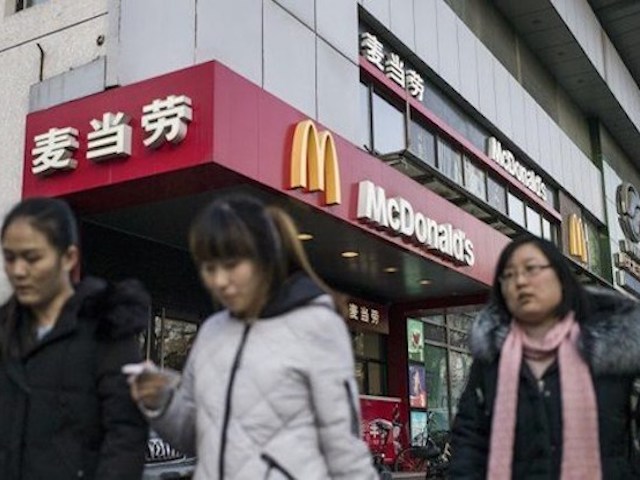 Xài iPhone và đồ Mỹ sẽ bị đuổi việc khỏi công ty Xài iPhone và đồ Mỹ sẽ bị đuổi việc khỏi công ty