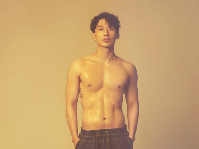 "Người tình màn ảnh" của Hari Won làm Vlog thời trang cho nam giới