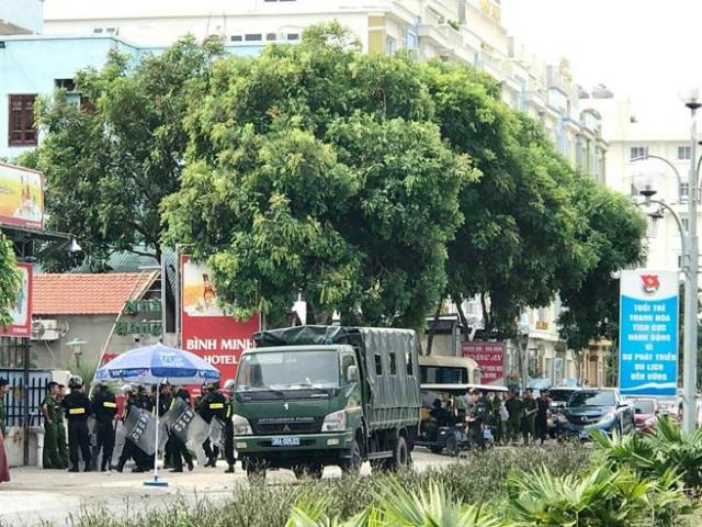 Côn đồ phá nhà hàng, đâm kim tiêm có máu vào nhân viên: Bắt ông chủ có biệt danh Bắc &#34;ái&#34;