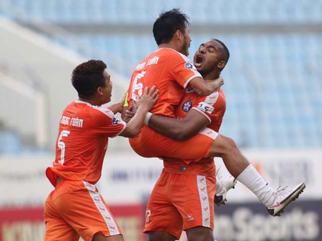 Trực tiếp bóng đá Hải Phòng - Đà Nẵng: Tấn công để lấy 3 điểm Trực tiếp bóng đá Hải Phòng - Đà Nẵng: Tấn công để lấy 3 điểm