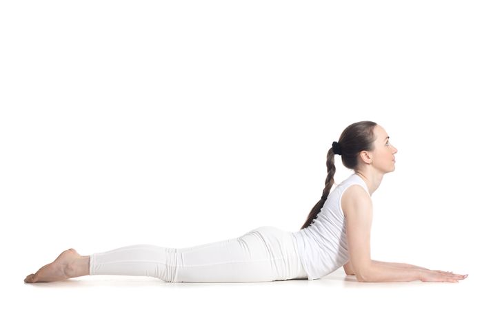 Những động tác yoga giúp chị em cải thiện vòng 1 săn gọn, hình dáng đẹp - 4