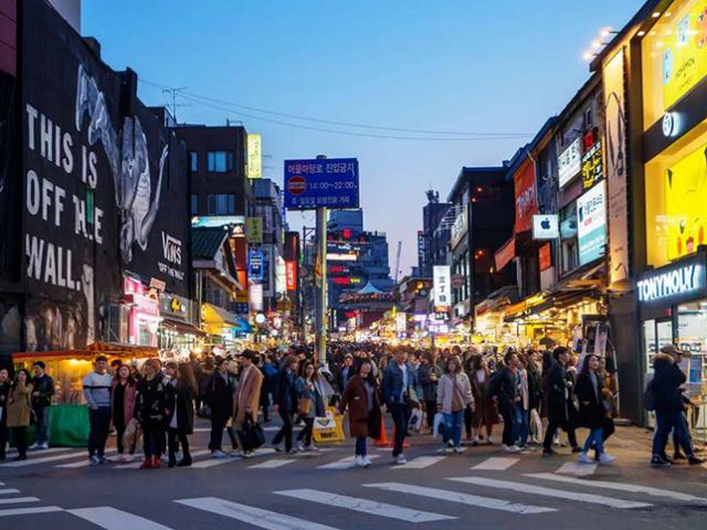 Thám hiểm một Seoul khác lạ ở Hongdae
