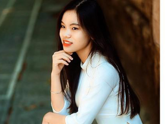 Nữ sinh trường Báo và hành trình “Áp lực tạo kim cương“