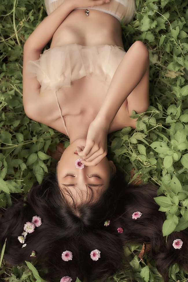 3 nữ sinh học Luật mặc trẻ-đẹp-sexy gây thiện cảm nhờ nắm nguyên tắc 
