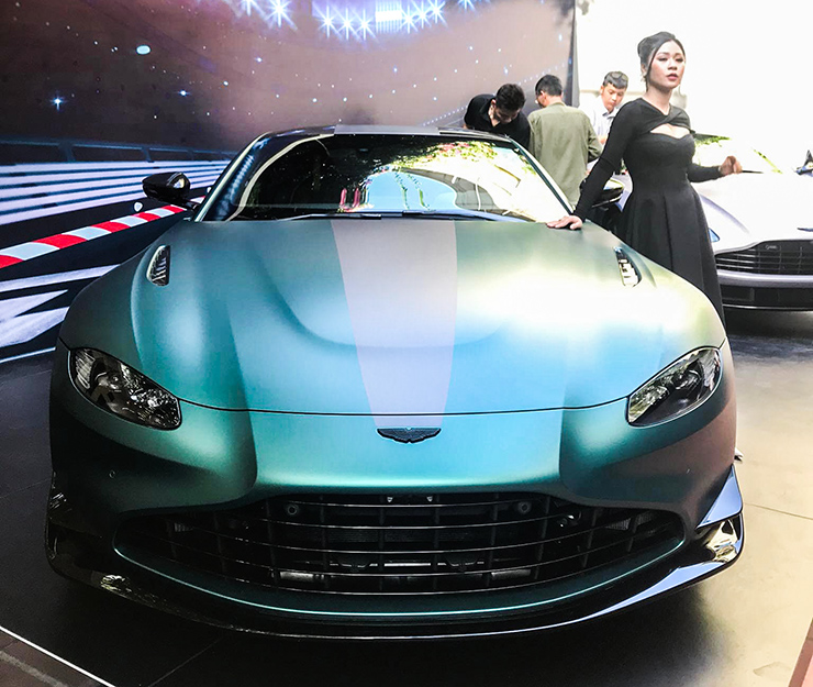 Bộ đôi siêu xe Aston Martin mới xuất hiện tại Việt Nam, giá bán hơn 19 tỷ đồng - 5