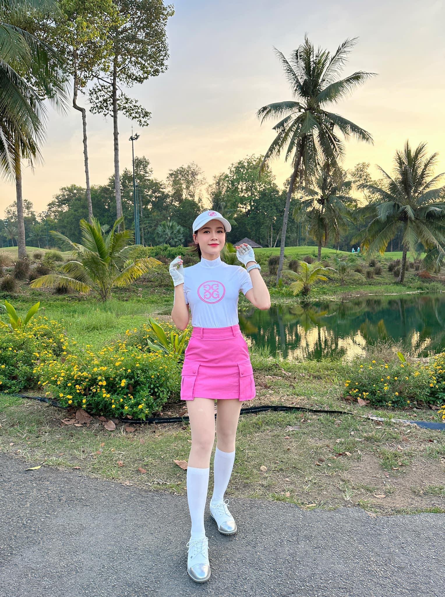 Ngoại hình quyến rũ của 'hot girl Long An muốn kiếm người yêu có tài khoản 40 tỷ đồng' - 7