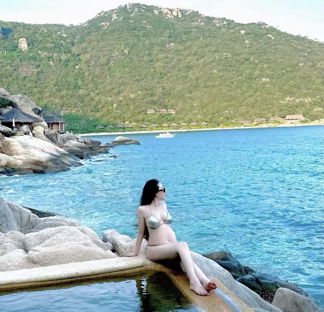 'Cô dâu 200 cây vàng Nam Định' giữ vóc dáng thon thả dù đang mang bầu lần 3 - 3