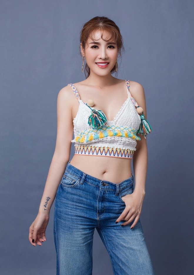 Nhìn ảnh hộ chiếu mới biết tình cũ Trường Giang "đập mặt" xuất sắc thế nào! - 16