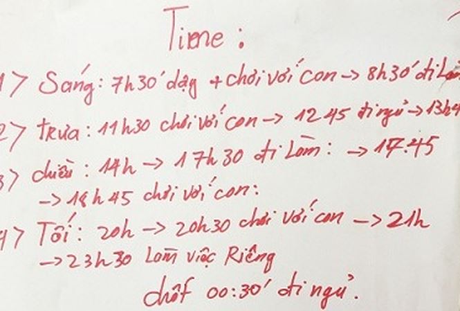 Lặng nhìn lịch nhắc "chơi với con" trong phòng trùm ma túy Lóng Luông - 1